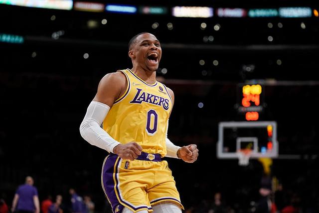 哈登28+8祖巴茨20+15 无卡快船轻取独行侠1-0