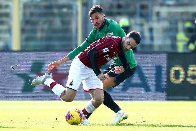 胡金秋37分广厦胜山东 利夫22分同曦胜深圳